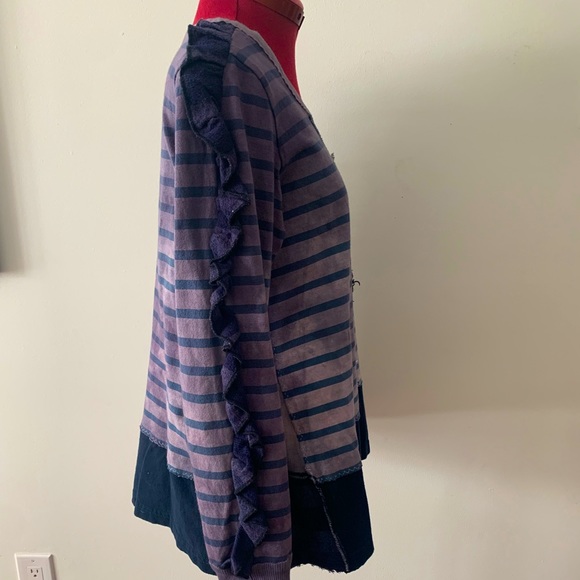 SUPER COOL UPCYCLED AND REWORKED SHIRT - Picture 5 of 8